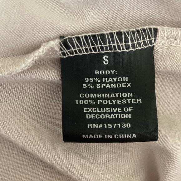 Love & Lace Women Top S Eiffel Tower Sheer Net Sleeve Paris Graphic Multi Media - Picture 8 of 11